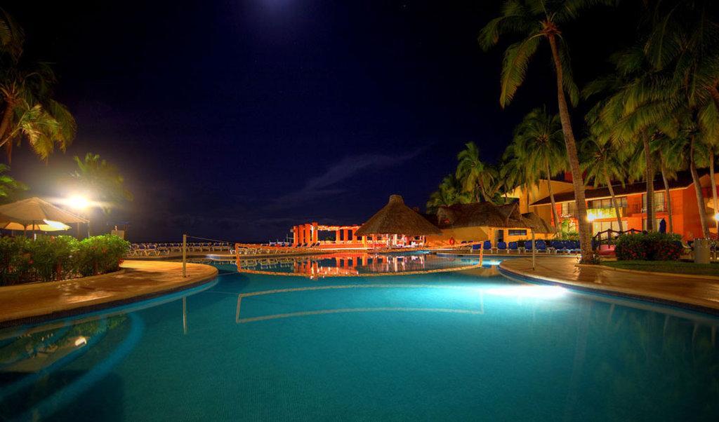Holiday Inn Resort Ixtapa All-Inclusive By Ihg Екстер'єр фото